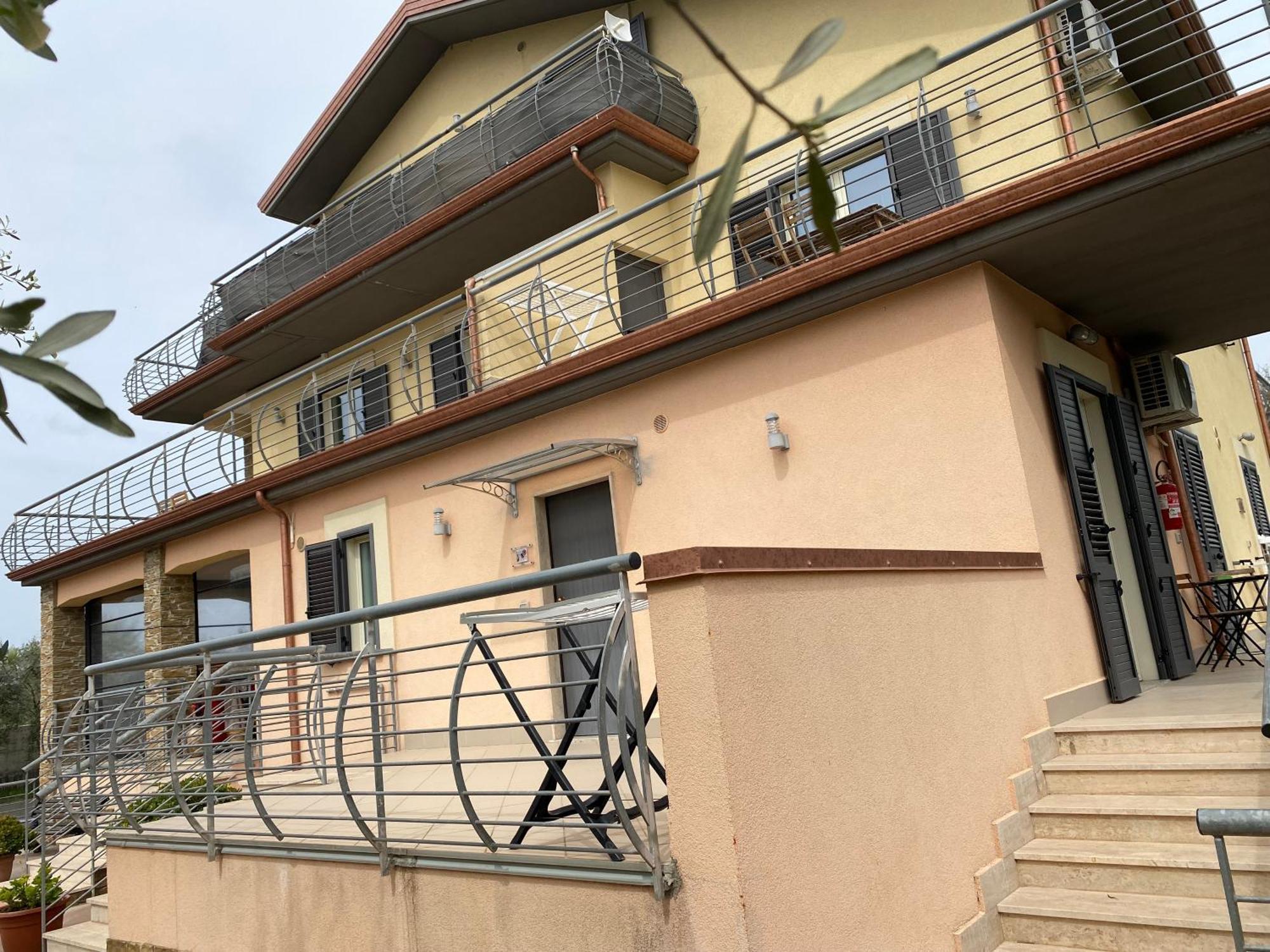 Miro' Agropoli Bed and Breakfast Exteriör bild